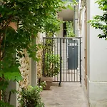 Superb Apt Near Sacre Coeur