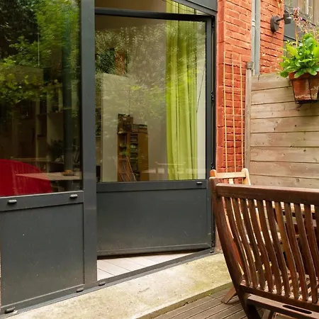 Superb Apt Near Sacre Coeur Appartamento *